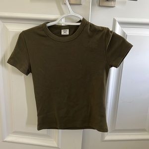 Xs Sunday best green cropped tee
